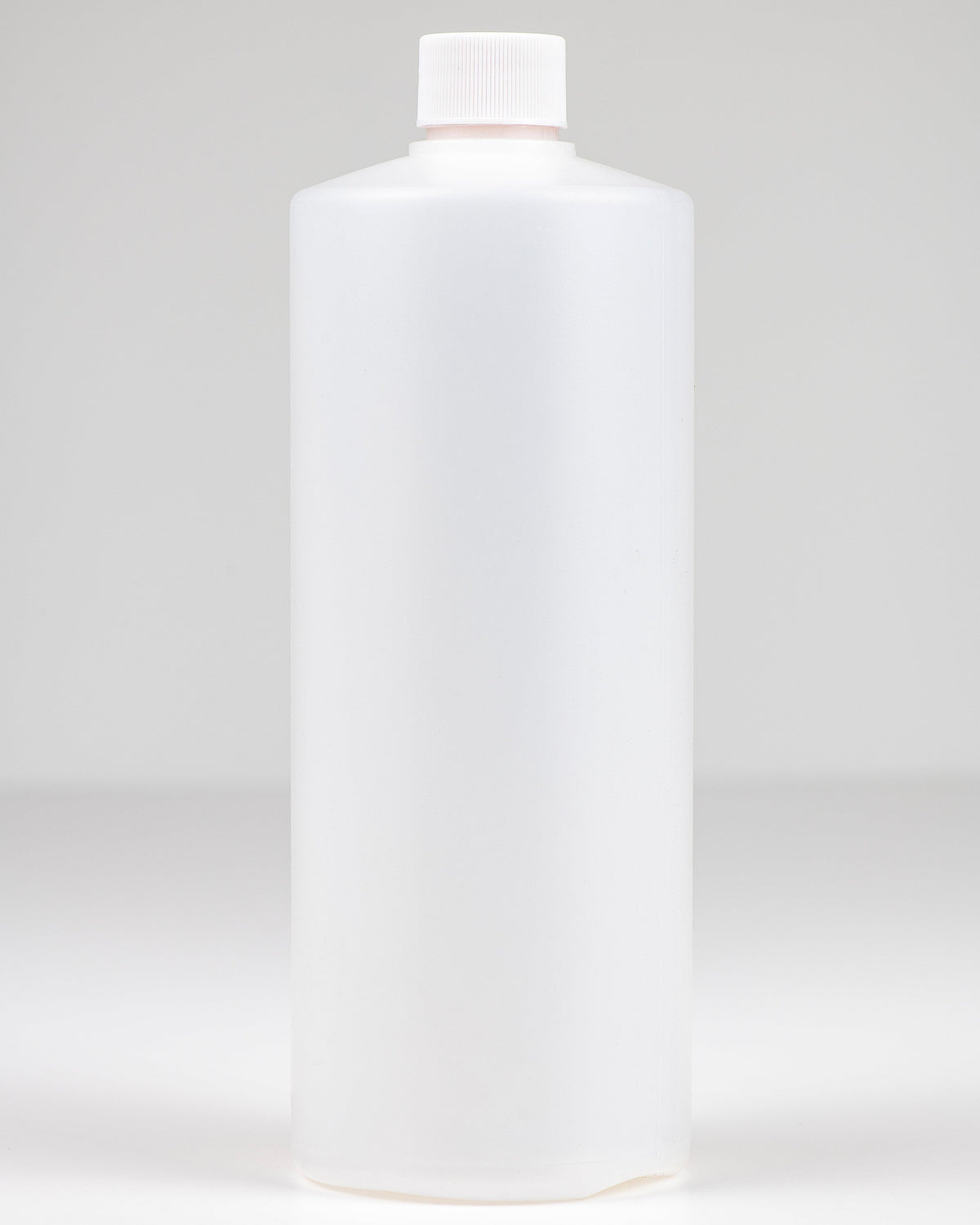 Plastic Bottles - Qt. w/ Plain Lid - Finishers Depot